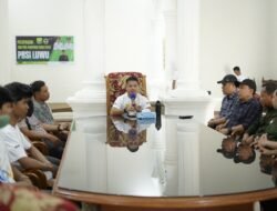 Wabup Luwu Lepas Tim PBSI ke Pra Porprov XVII di Makassar
