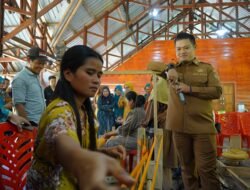 Pemkab Luwu Dorong Penguatan Industri Tenun Lokal Lewat Pelatihan Berbasis UMKM
