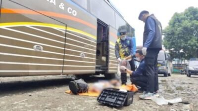 Pria Ditemukan Meninggal Dunia di Dalam Bus Pariwisata di Makassar