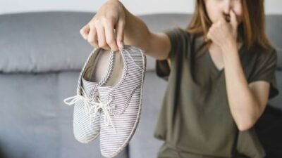 Tips Merawat Sepatu di Musim Hujan agar Tetap Awet dan Aman bagi Kesehatan Kaki